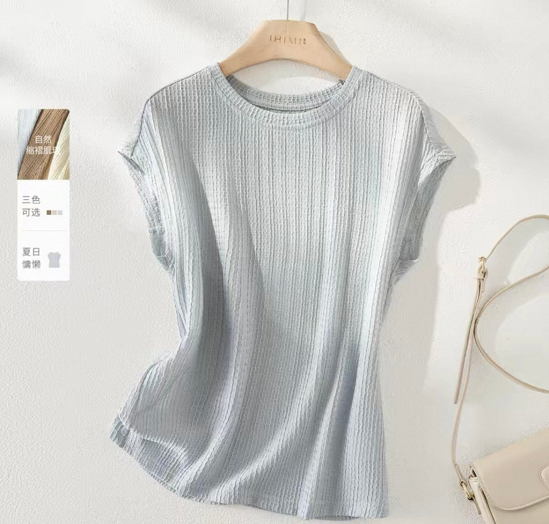 Textured Top – Natural Tones