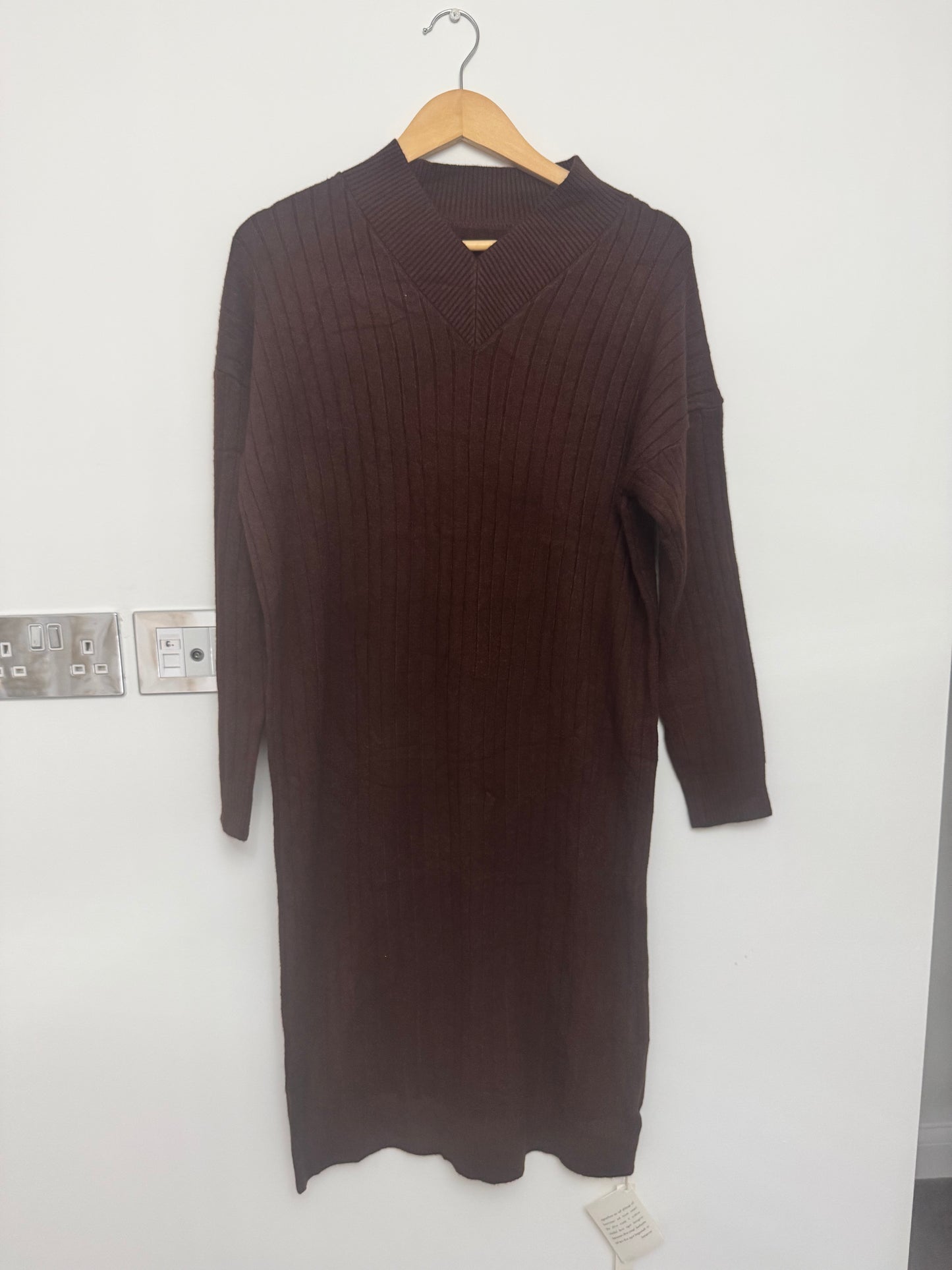 Women’s Ribbed Knit Midi Dress with V-Neck Collar
