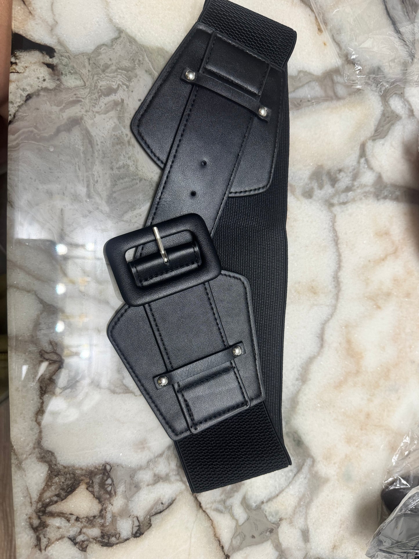 Women’s Wide Elastic Waist Belt – Statement Buckle