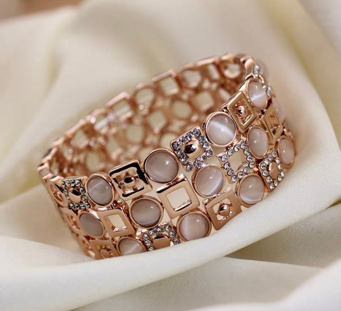 Geometric Pearl & Crystal Bracelet