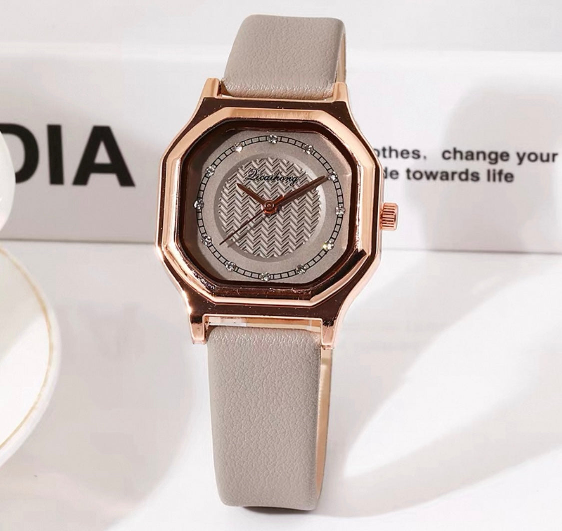 Grey Patterned Elegant Watch