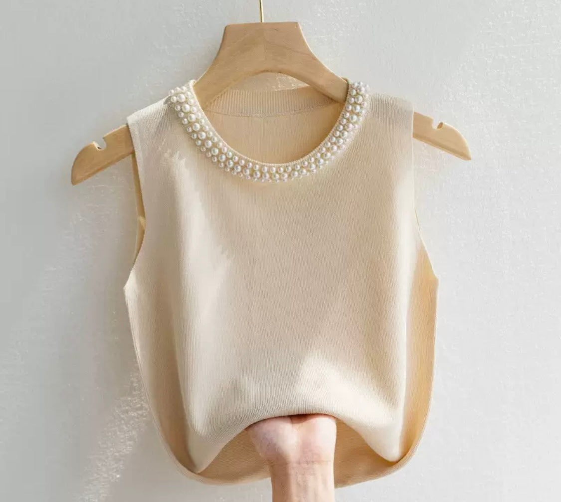 Elegant Knit Top with Pearl Detail