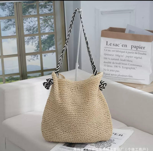 Minimal Knit Shoulder Bag – Beige