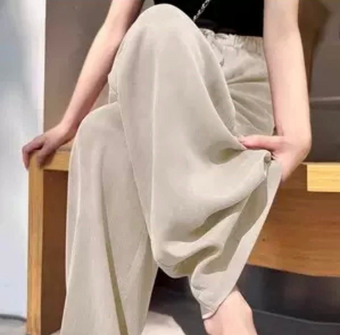 Lightweight Drawstring Trousers