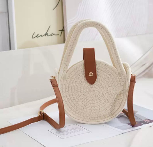 Round Straw Crossbody Bag – Cream