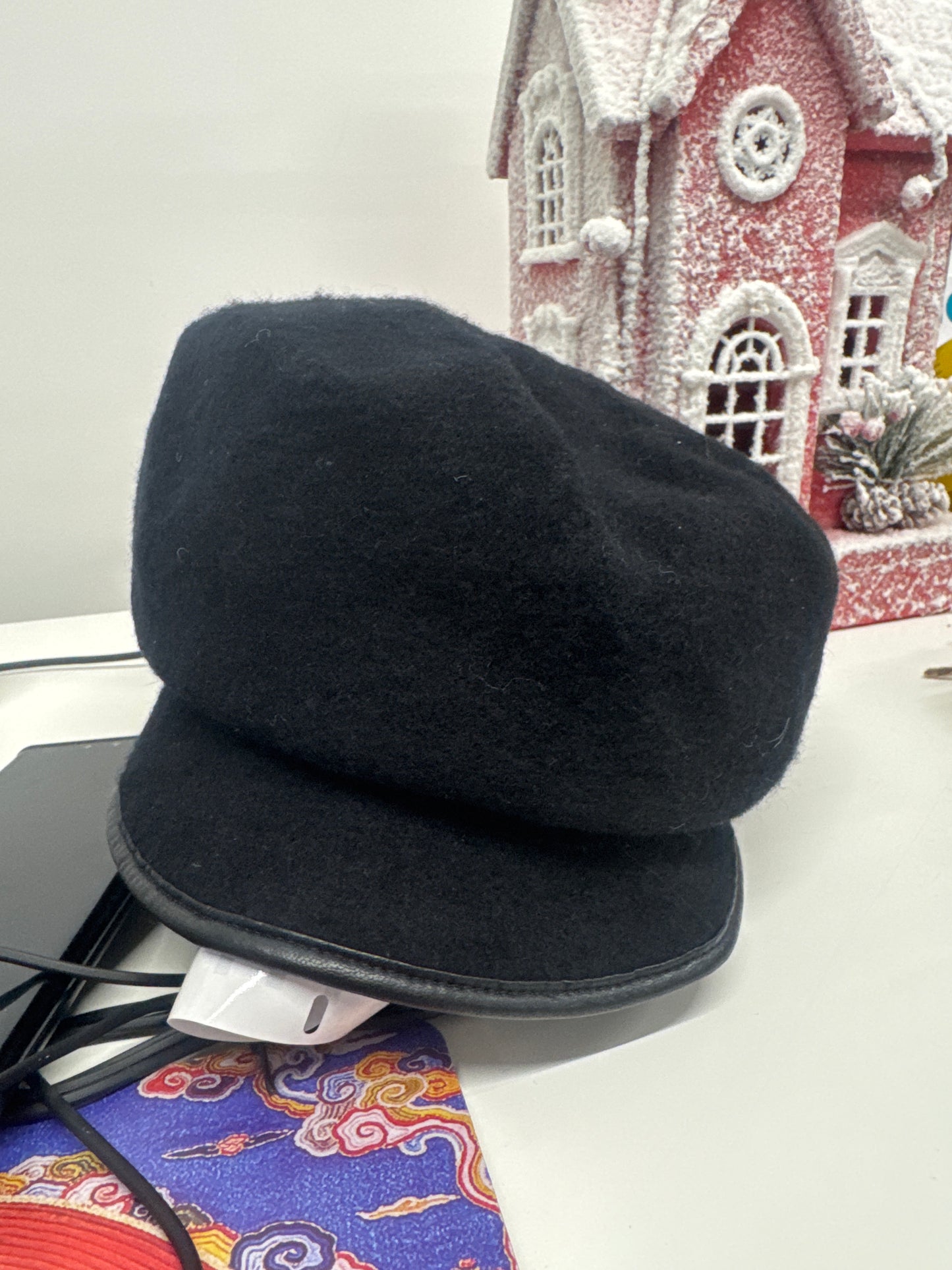 100%Wool Baker Boy Cap