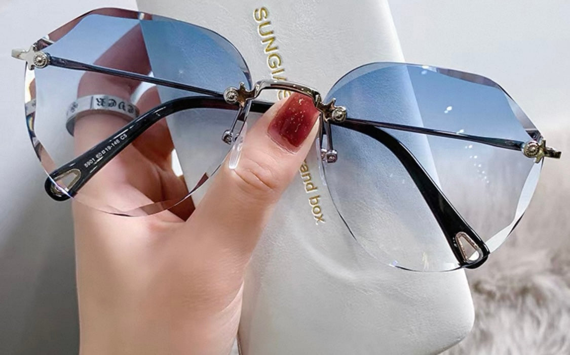 Angular Frameless Sunglasses