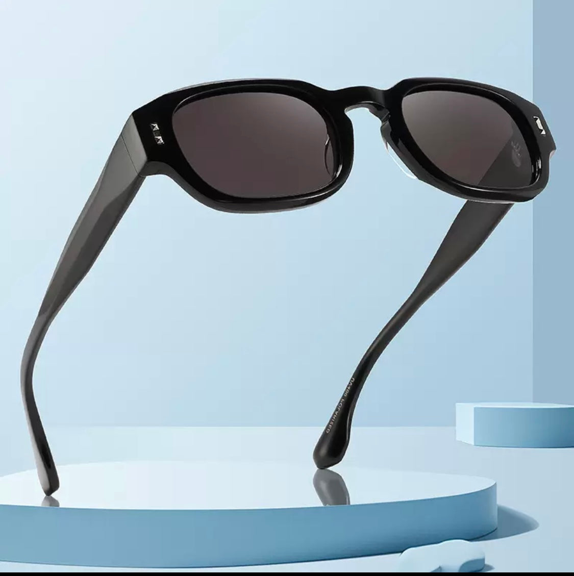 Elegant Square Frame Sunglasses