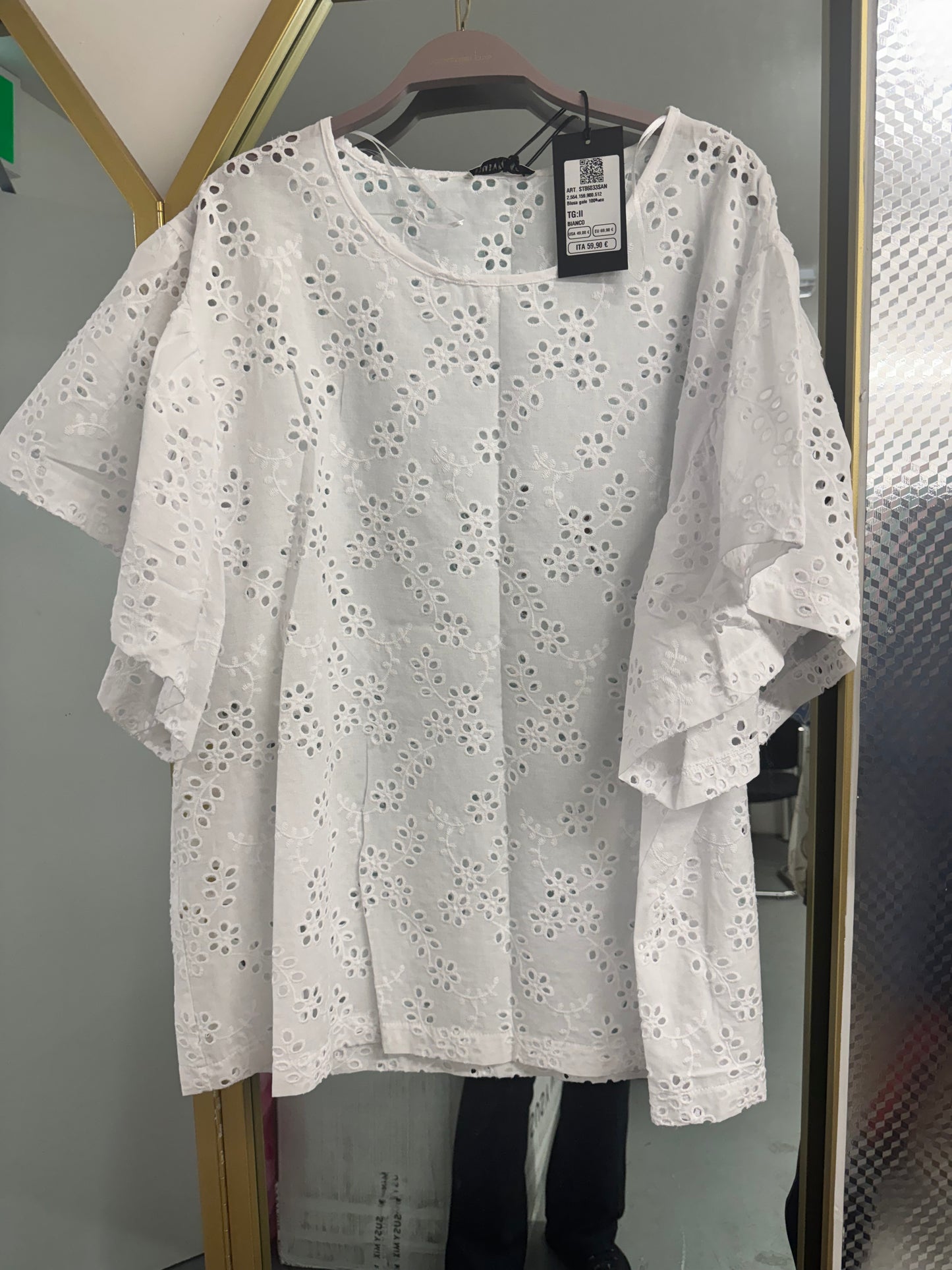 Broderie Anglaise Cotton Blouse