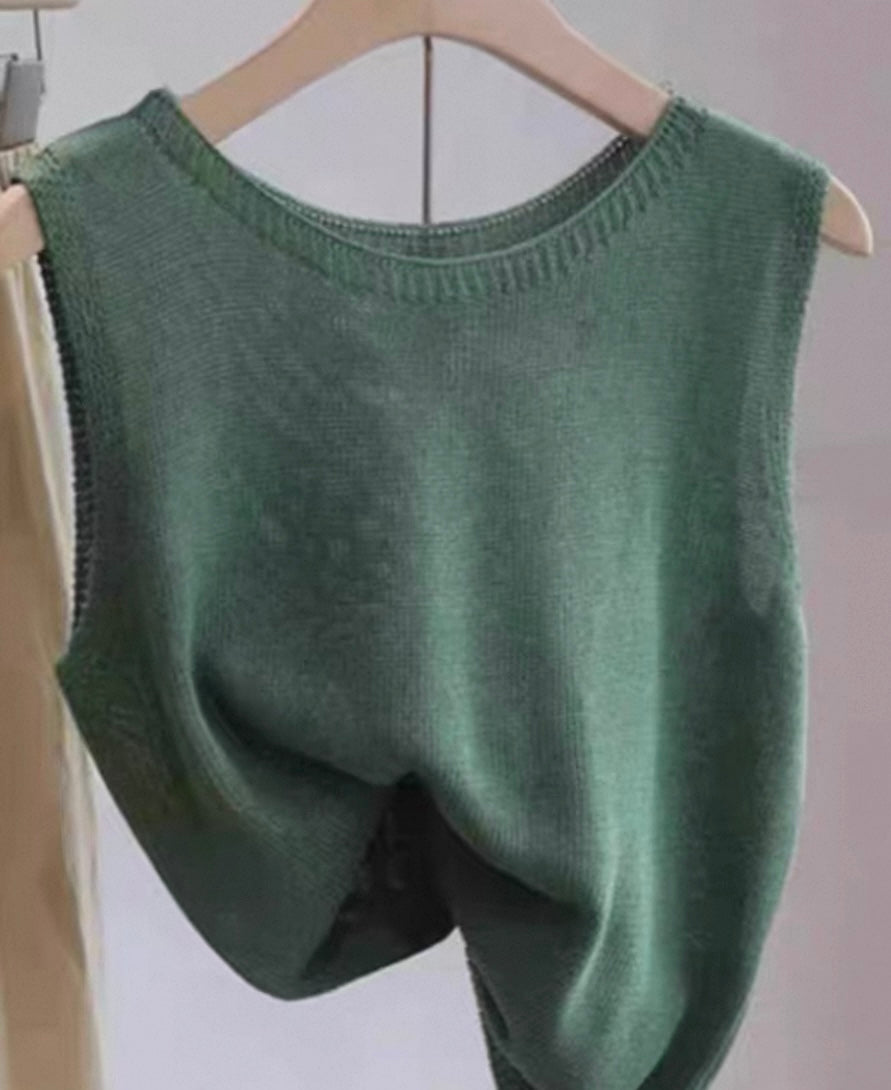 Sleeveless Knit Top