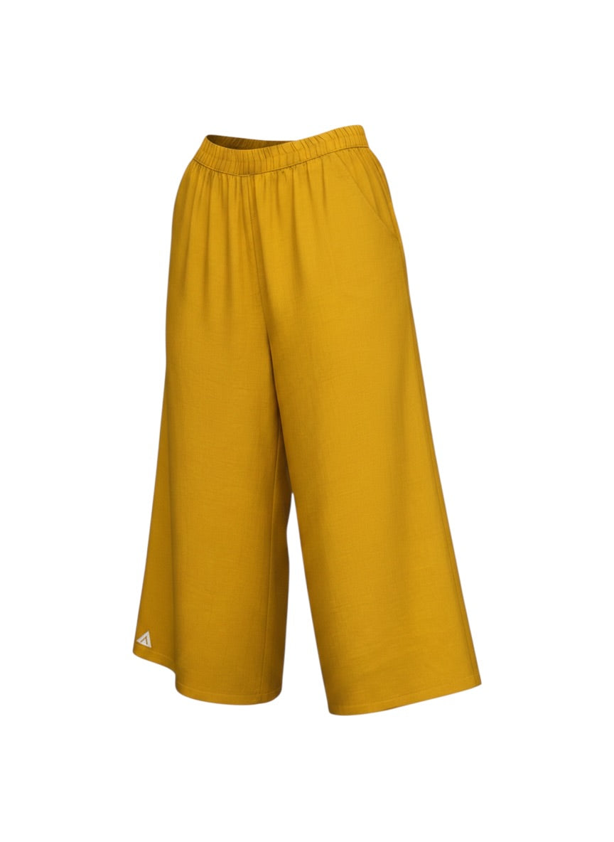Relaxed Linen Trousers – Natural Comfort Fit