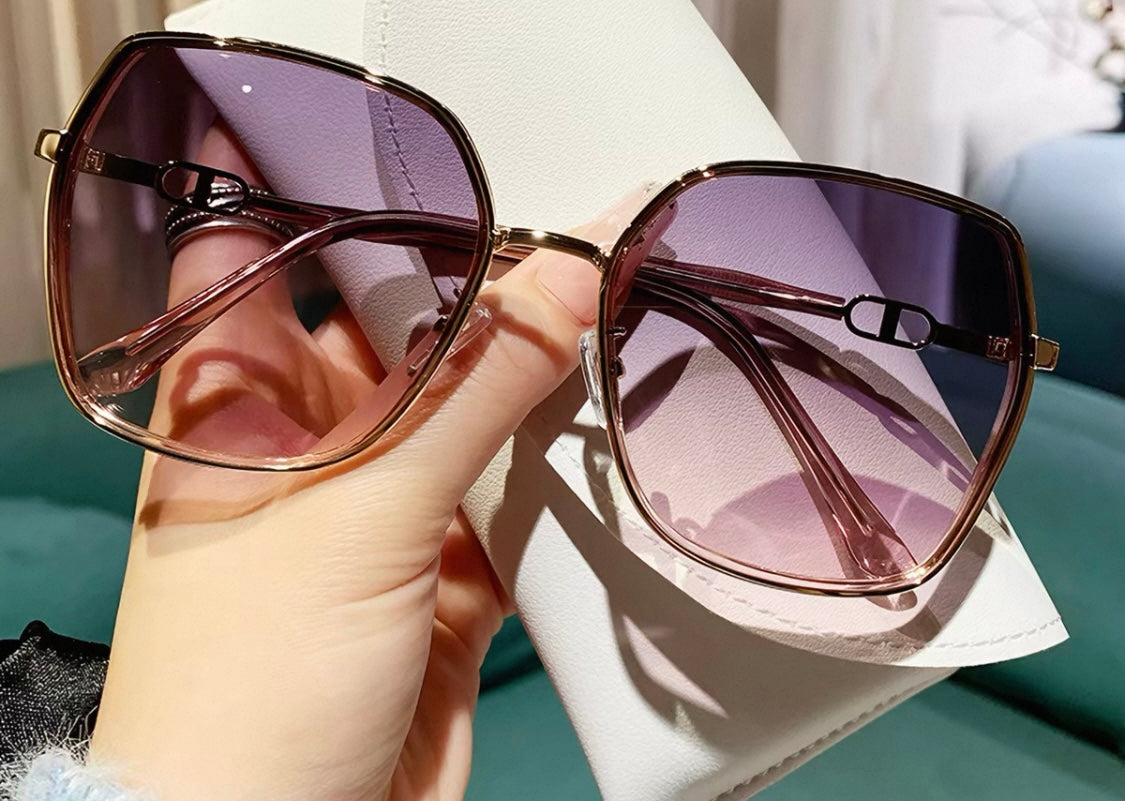 Oversized Gradient Sunglasses