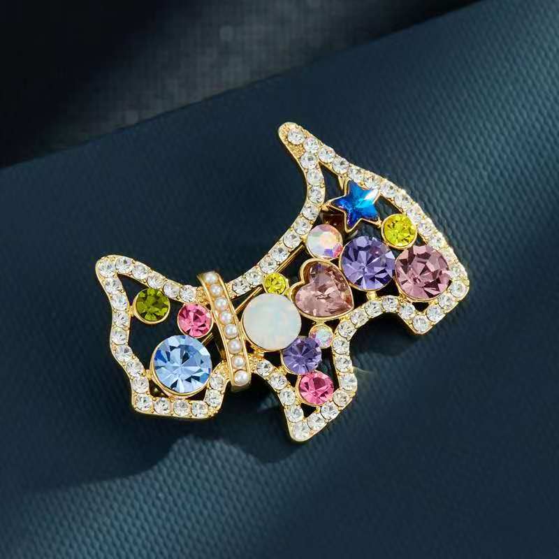 Brooches & Lapel Pins