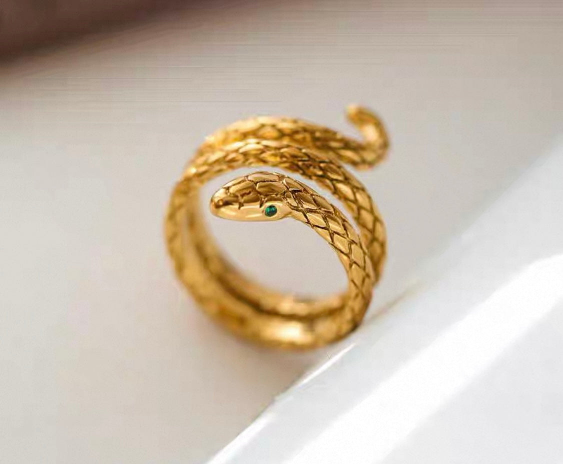 Elegant Ring