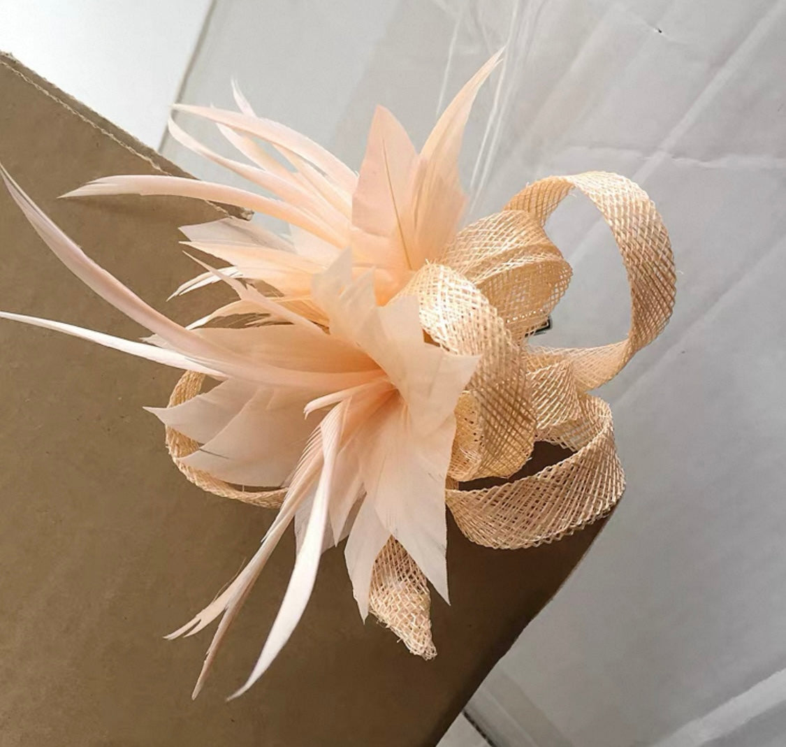 Statement Feather Fascinator