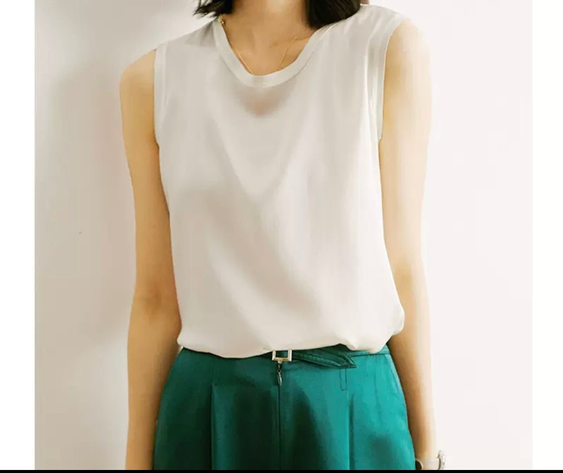 Mulberry silk Minimal Sleeveless Top