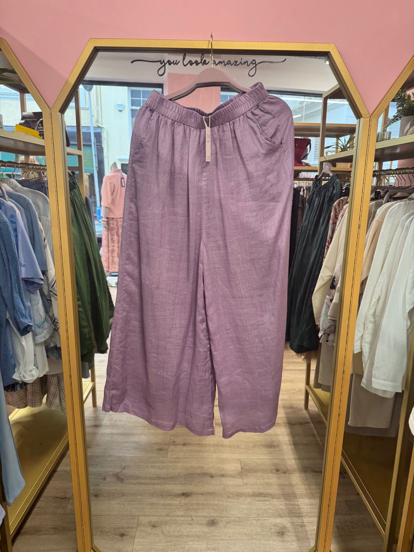 Relaxed Linen Trousers – Natural Comfort Fit