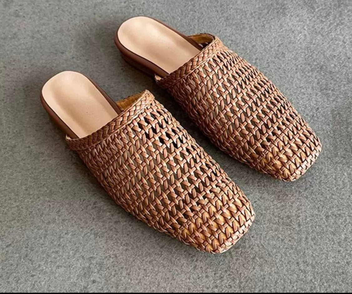 Woven Summer Mule Slides