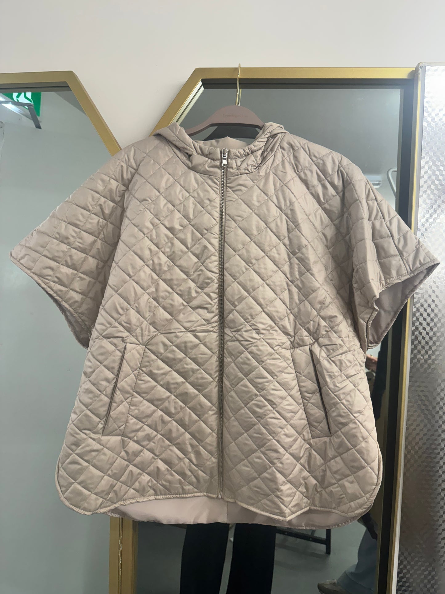 ￼ Aladin Quilted Hooded Cape Jacket