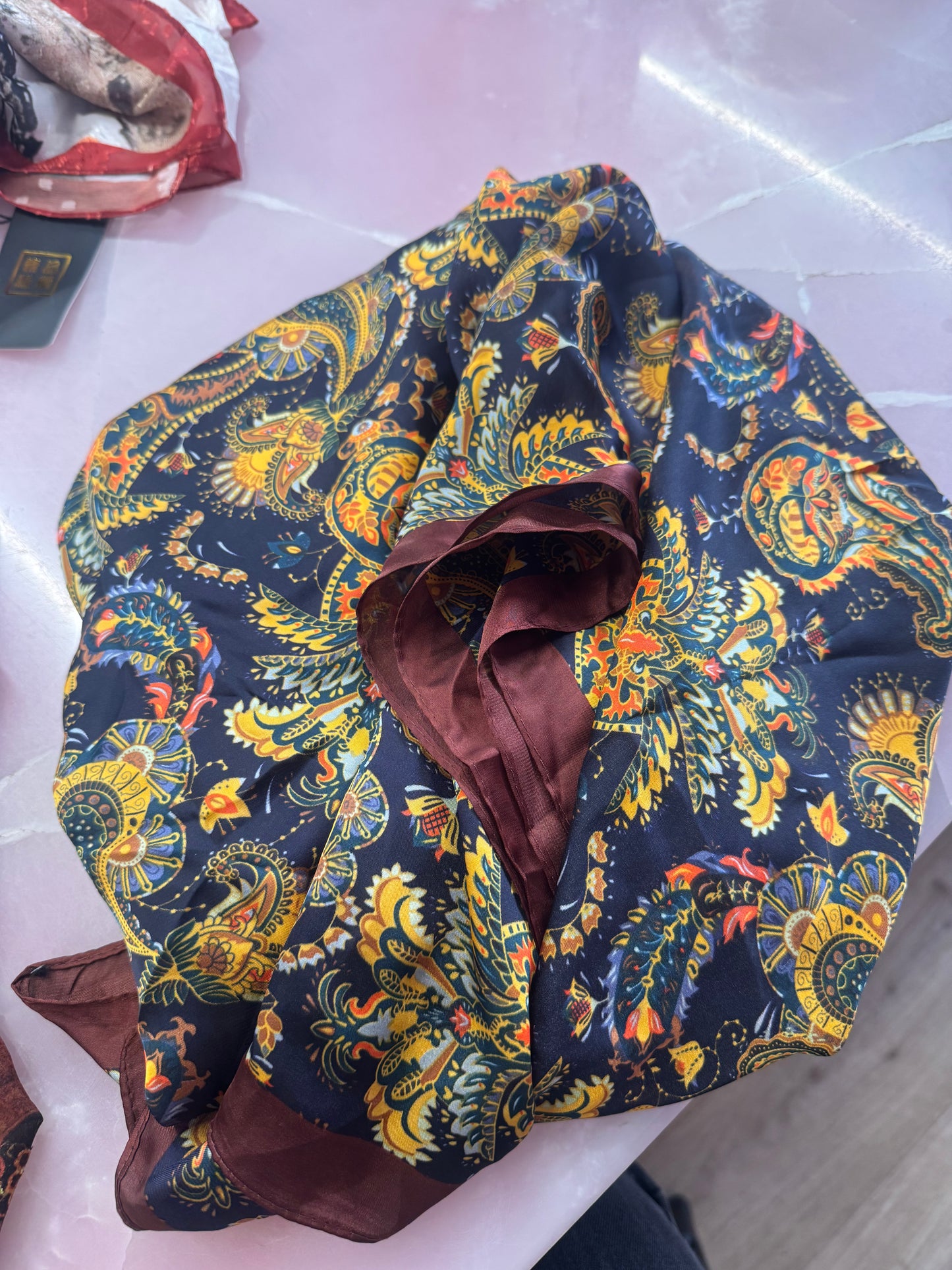 Elegant Printed Scarf – Floral & Paisley Designs