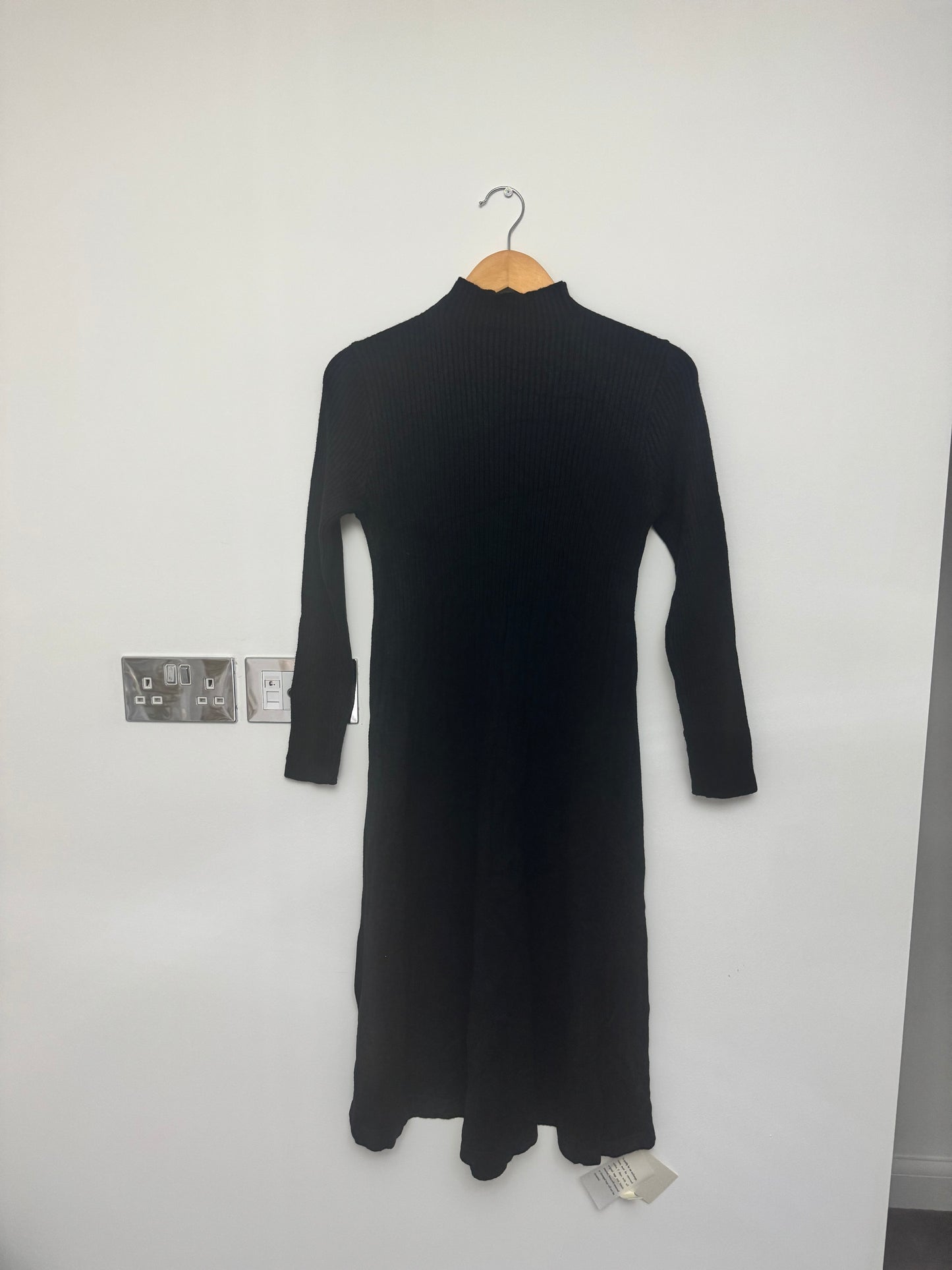 Women’s Ribbed Knit Fit & Flare Midi Dress