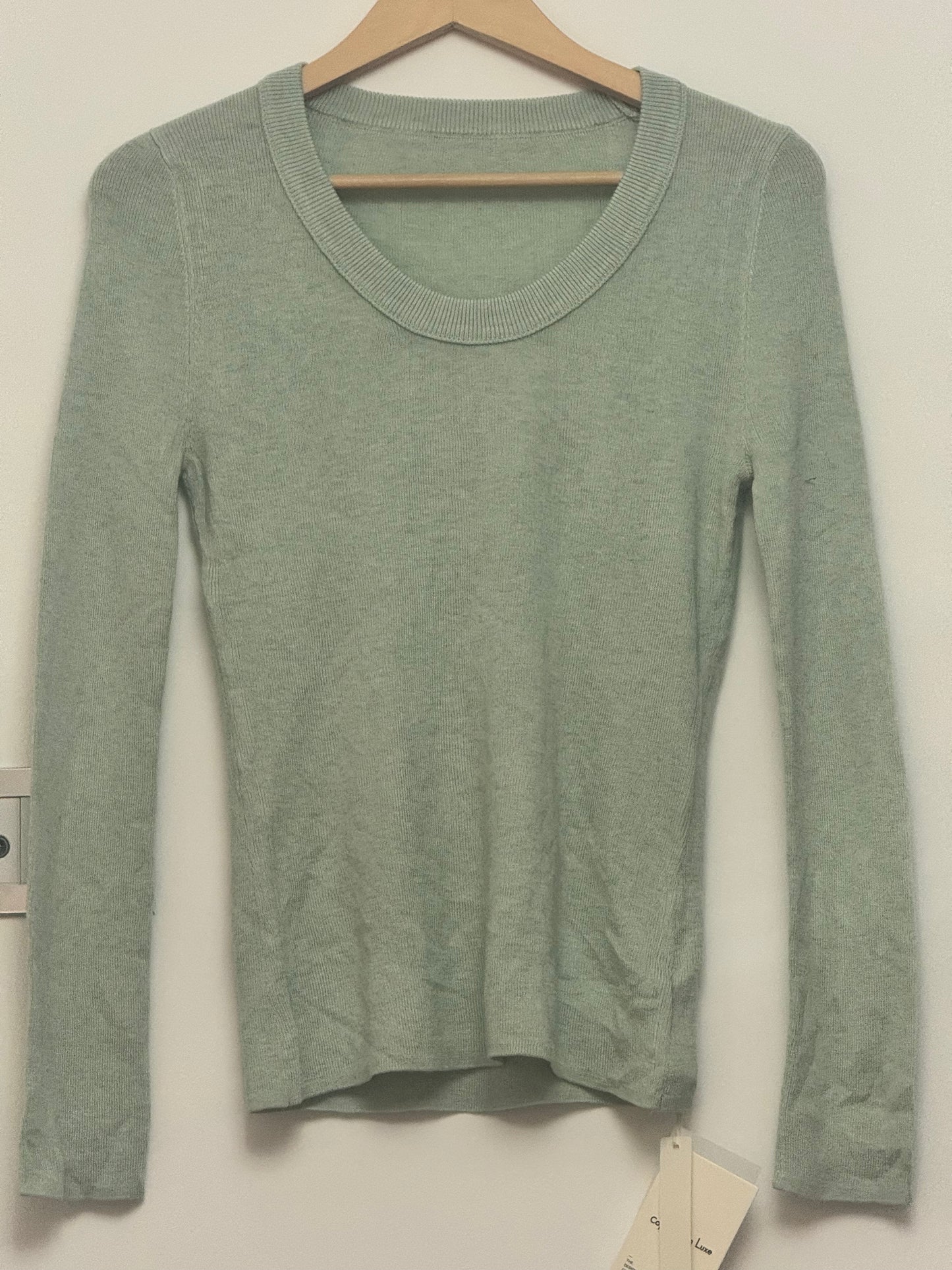 Women’s Soft Fine Knit Jumper – Wool & Silk Blend