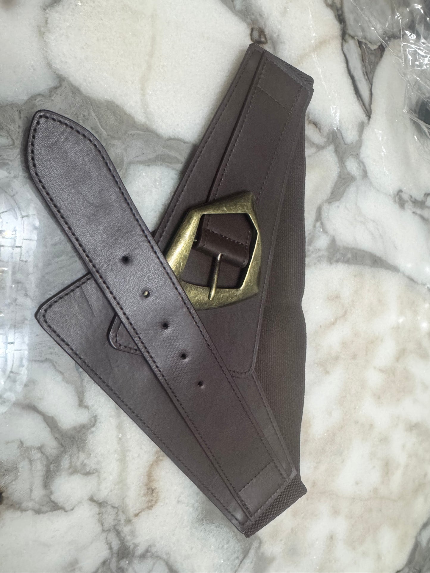 Women’s Wide Elastic Waist Belt – Statement Buckle