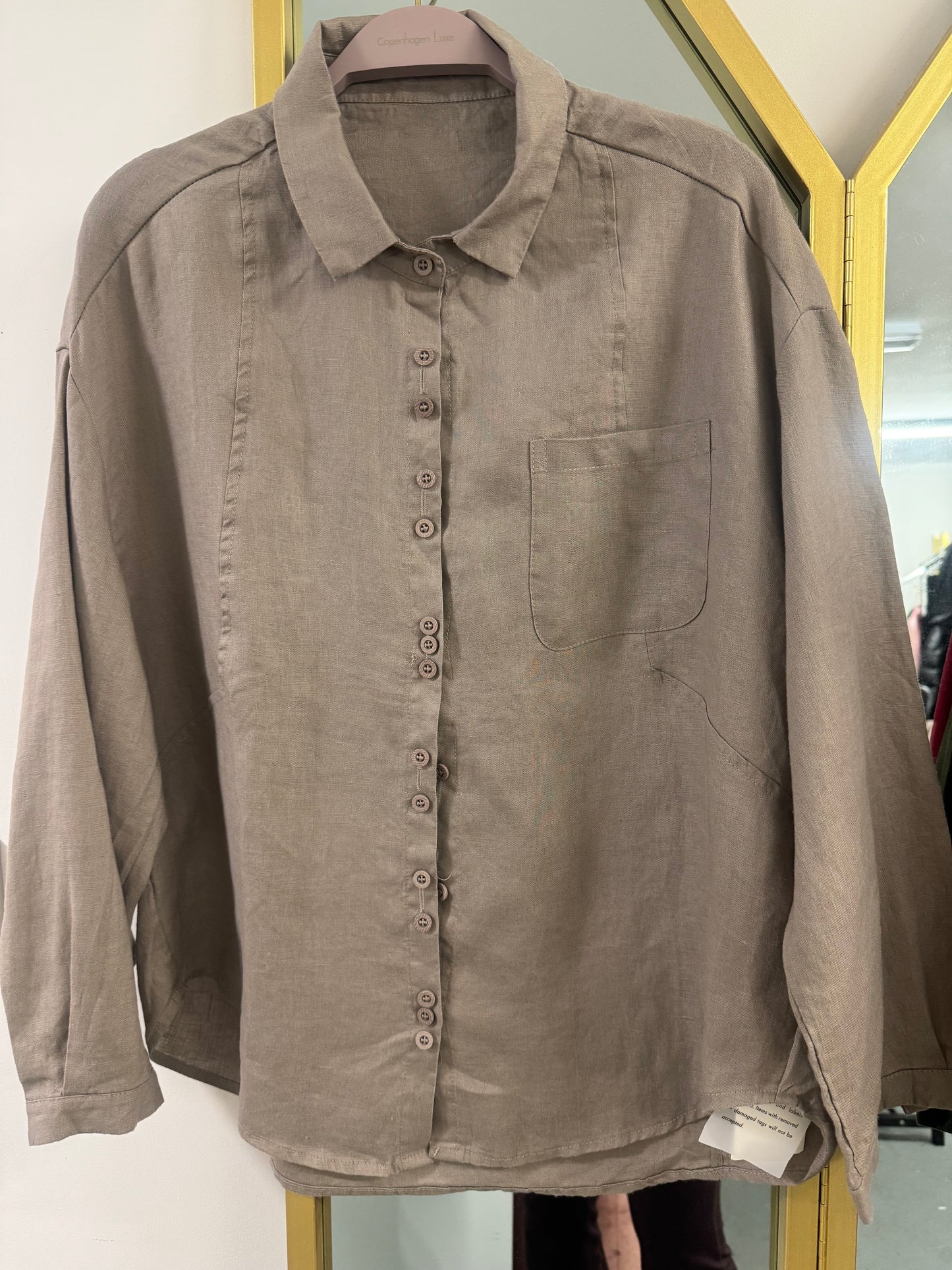 100% Linen Relaxed Fit Button-Down Shirt