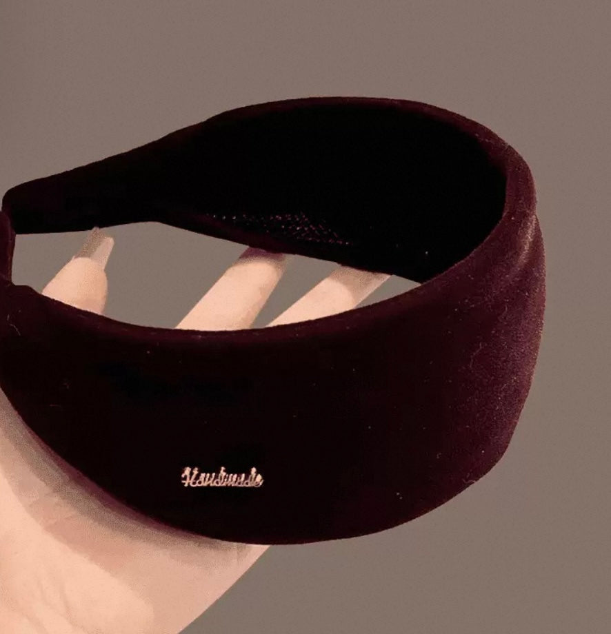 Elegant Women’s Fashion Headbands