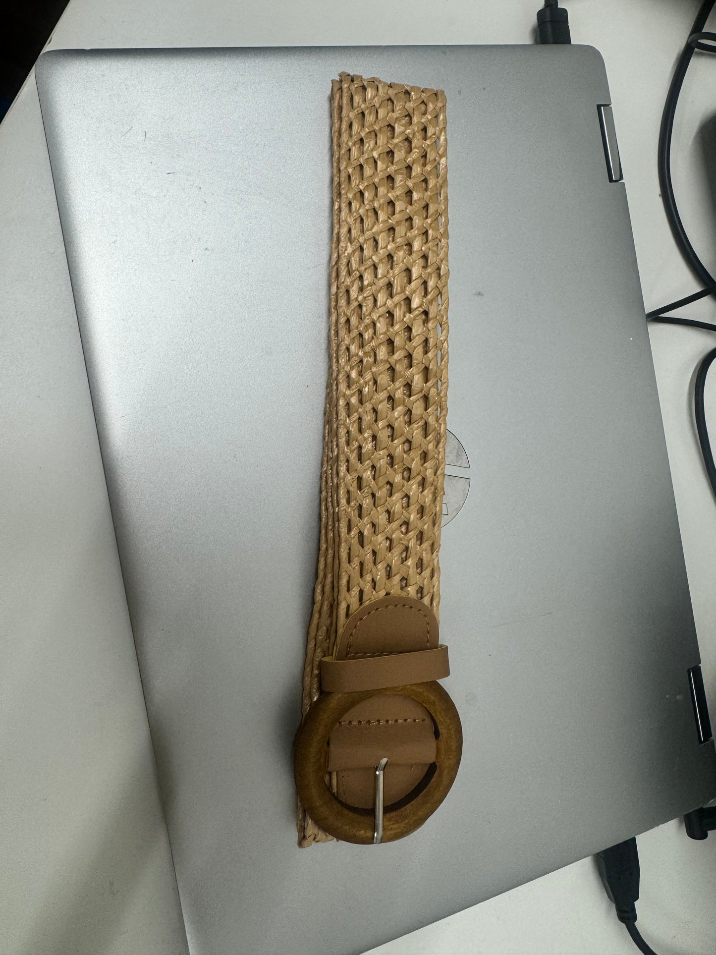 Women’s Woven & Textured Fashion Belts