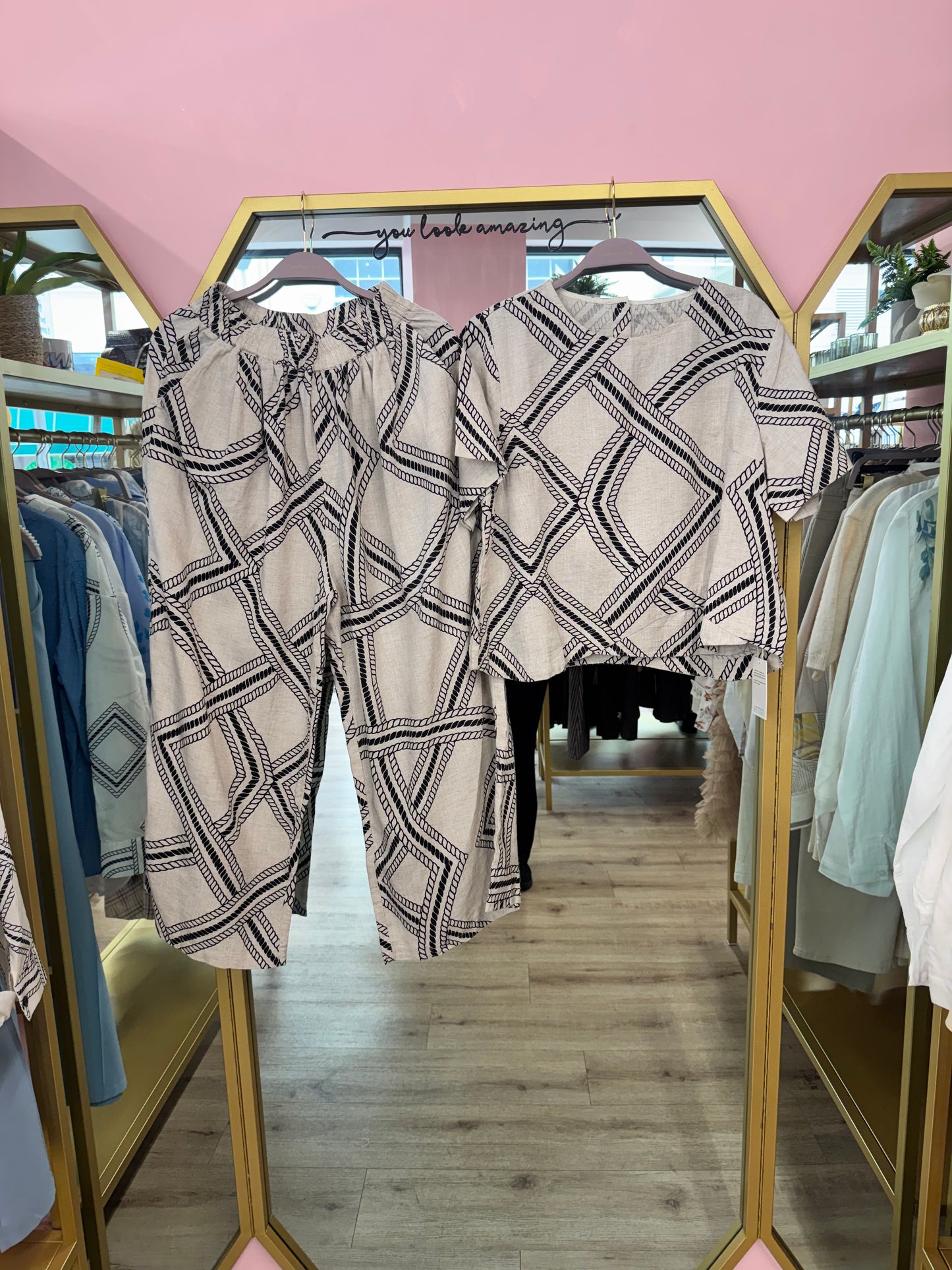 Natural Linen Set – Effortless Summer Style