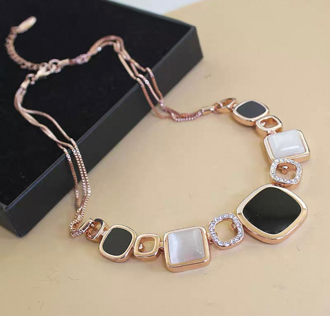 Geometric Lariat Necklace