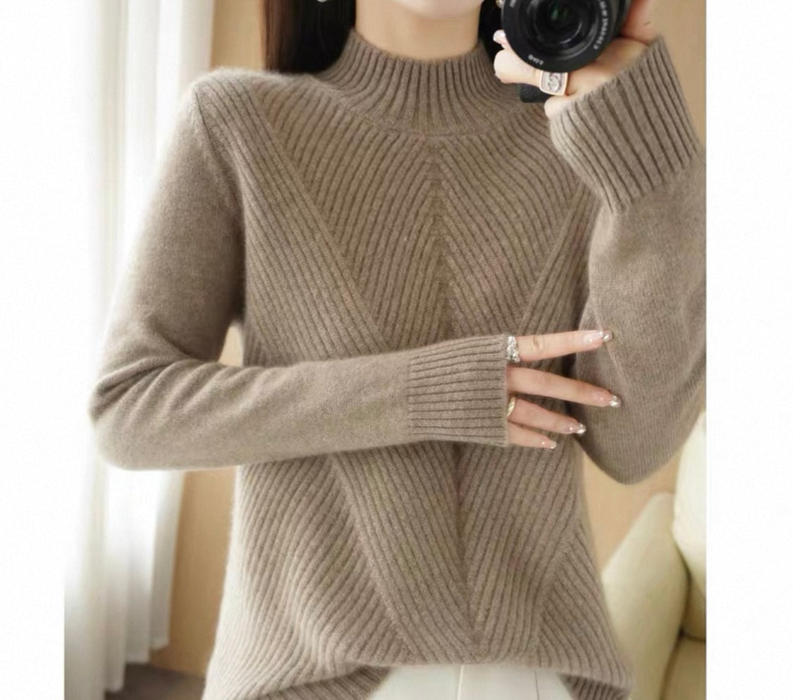 Ribbed Mock-Neck Sweater (Taupe)