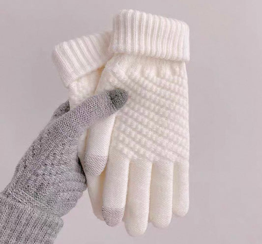 Knitted Touchscreen Gloves