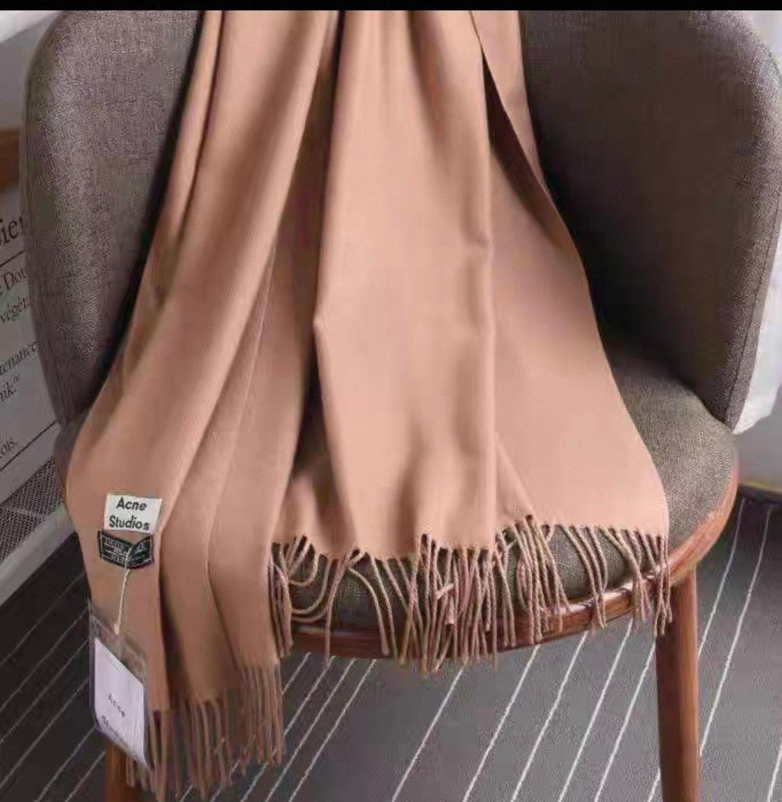 Wool Scarf with Tassels