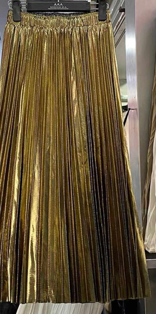 Metallic Pleated Skirt