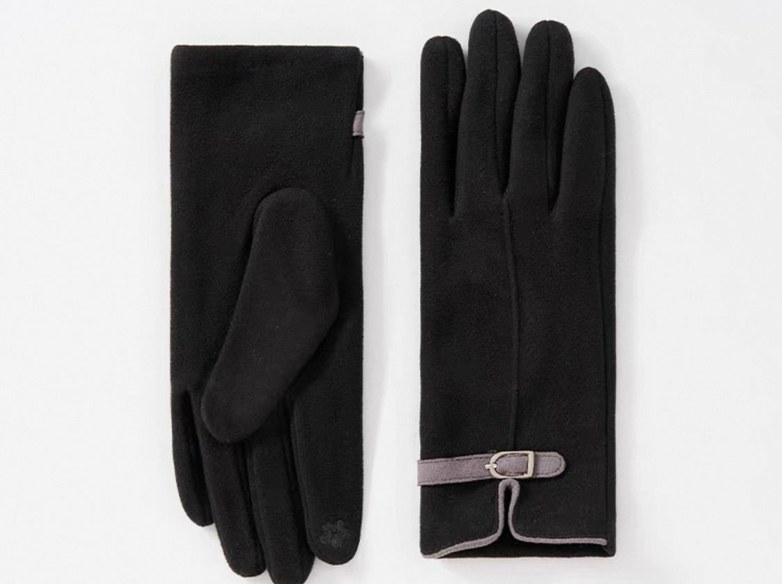 Fleece Lined Gloves with Buckle Trim