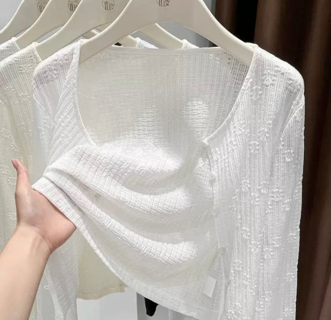Lightweight Knit Cardigan – Soft & Breathable