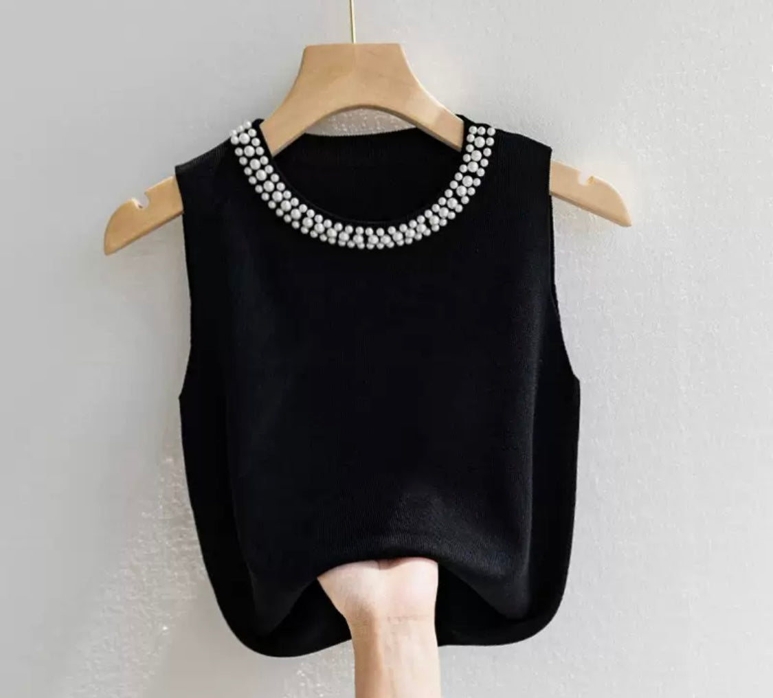 Elegant Knit Top with Pearl Detail
