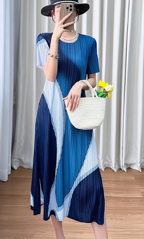 Abstract Ocean Pleated Dress